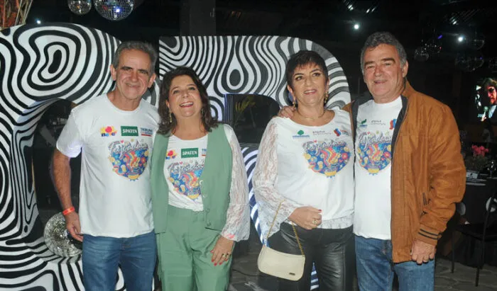 Coluna Cesar Romero –15 de julho de 2025 4 Gerson e Joana DArc Guedes Tania e Marcus Botti FOTO ANDREA OTTONI