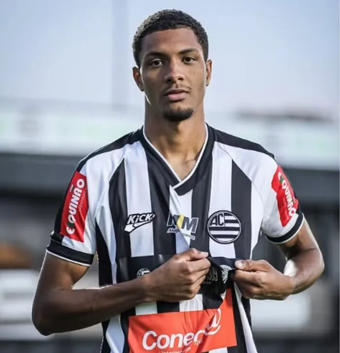 Ex-Flamengo reforça o Athletic na disputa da Série B do Brasileiro 1 Felipe Dias e1756223030289