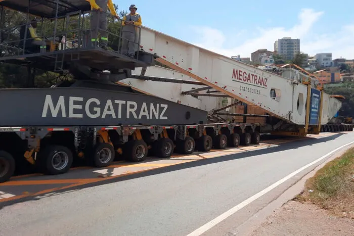 Transformador de 594 toneladas passa na BR-040, em Juiz de Fora 1 transformador br 040 epr via mineira