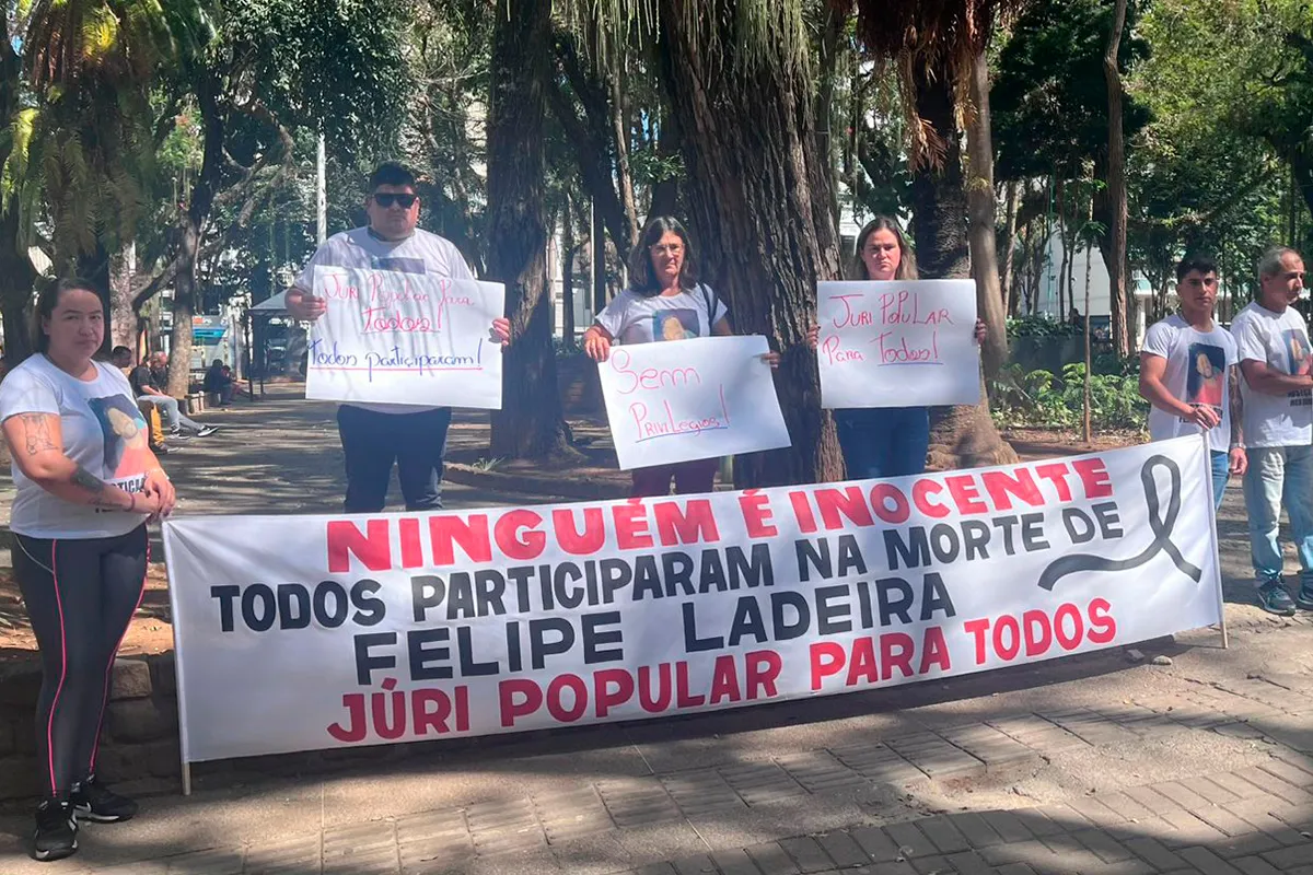 protesto-forum