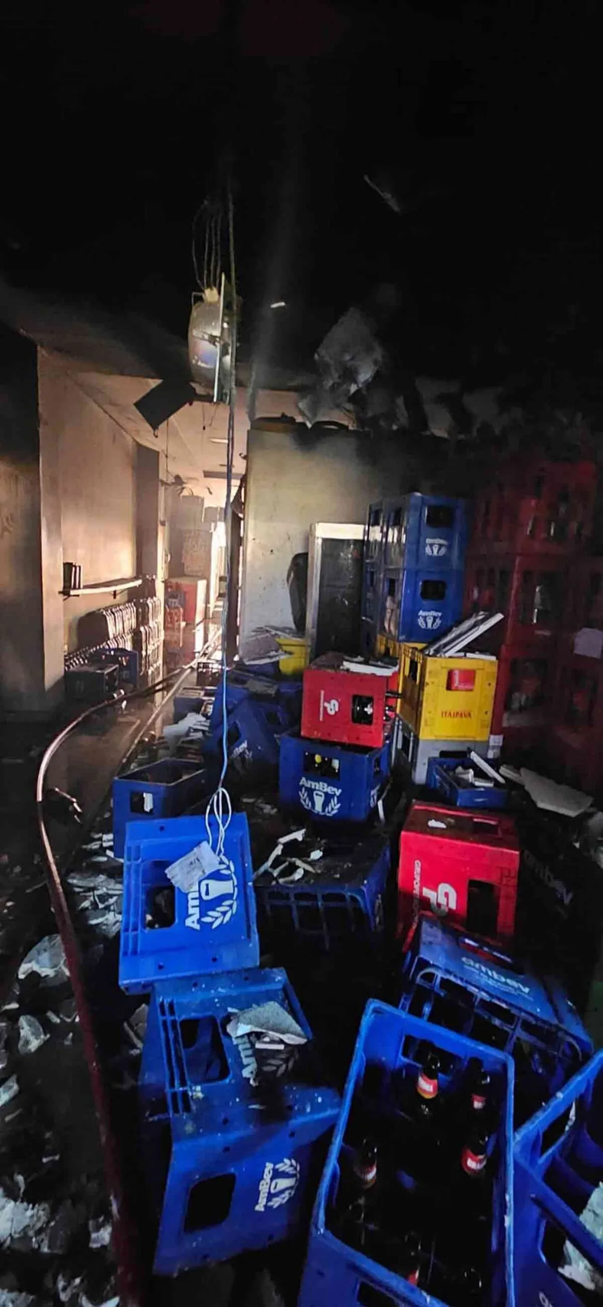 incendio-distribuidora-de-bebidas-ipiranga-foto-bombeiros-2