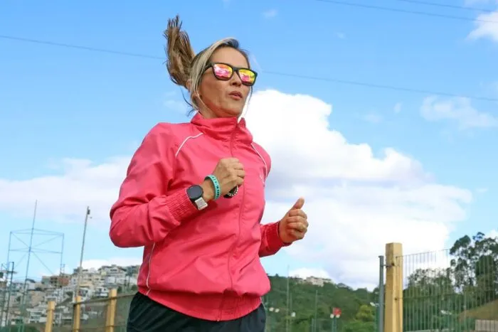 "Meu lugar de cura": esporte é alicerce no enfrentamento ao câncer de mama 3 cãncer de mama