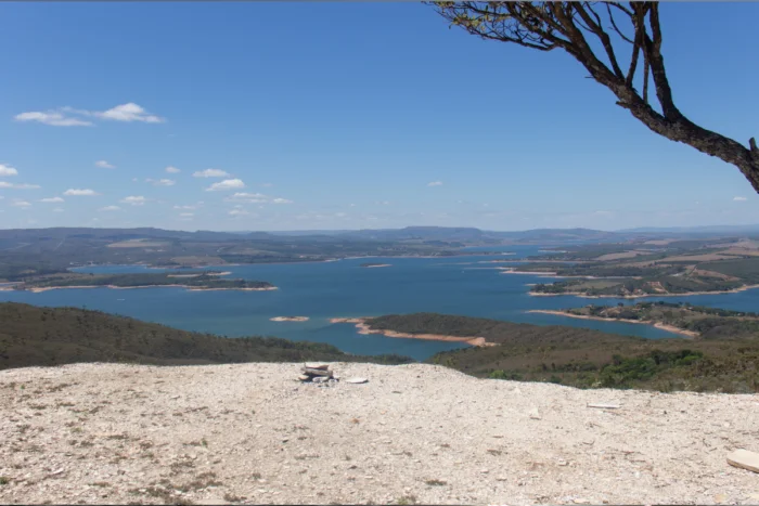 tribuna por minas 4