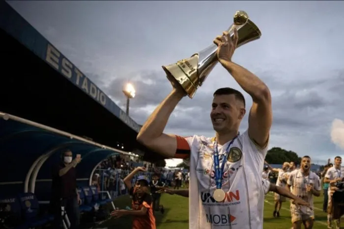 Campeão da Série D pelo Tupi anuncia aposentadoria aos 39 anos 4 wesley ladeira by arquivo pessoal 2