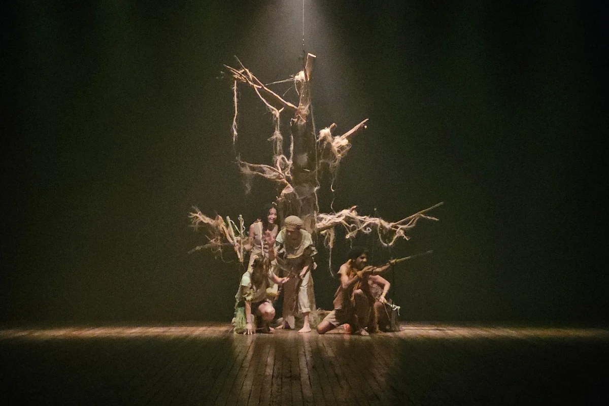 A cena é coletiva 2 A cena é coletiva