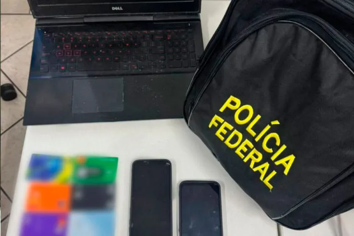 Investigado por ceder conta para fraudes é alvo de ação da PF em Juiz de Fora 2 Operação PF contra fraudes