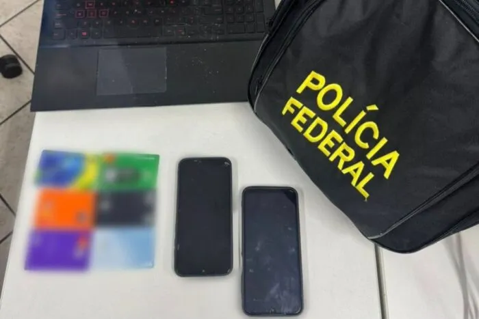 PF cumpre mandado de busca e apreensão em operação contra fraudes eletrônicas e lavagem de dinheiro
