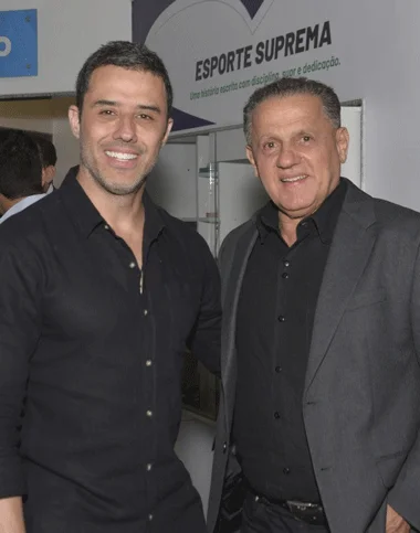 Coluna Cesar Romero – 07 e 08 de dezembro de 2025 31 6 Comenda 051225 com corte