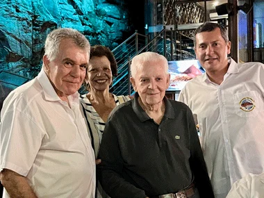 Coluna Cesar Romero – 12 e 13 de dezembro de 2025 6 Carro antigo 3 111225 CR