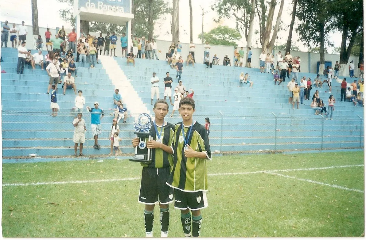 Amigo de Danilo, do Flamengo, lembra da trajetória do defensor: "Nunca desistiu dos sonhos" 5 WhatsApp Image 2025 12 02 at 11.17.34