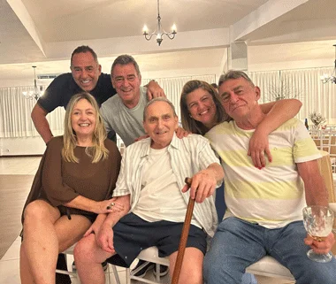 ELES ACONTECEM Niver em familia 130226 Giglia