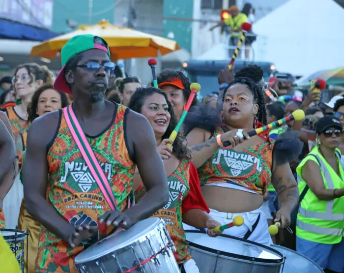 MUVUKA LEONARDO COSTA