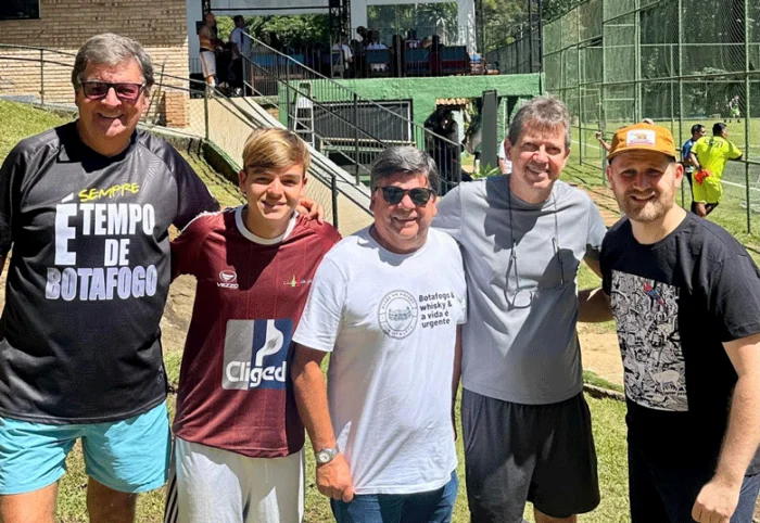 Clube do Papo 110326 CR WA0003