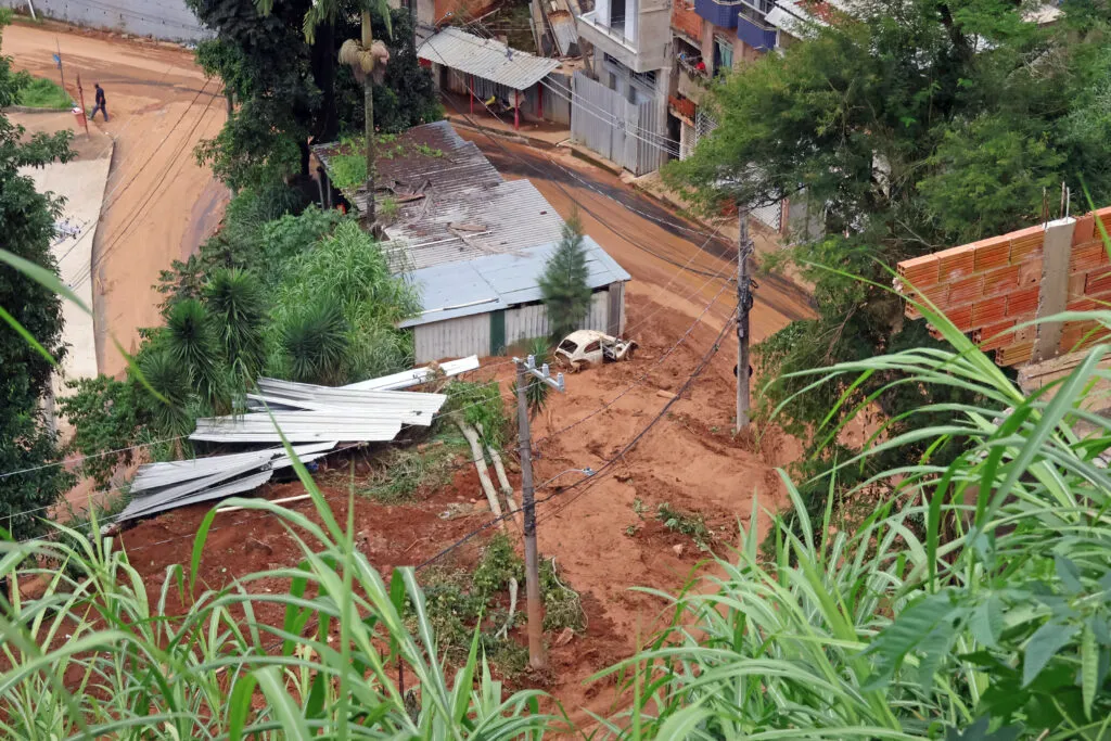 GRAMINHA - LEONARDO COSTA 12.jpg