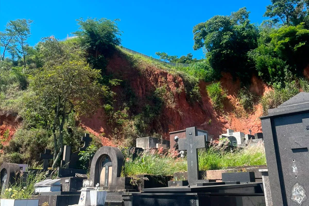 cemeterio-municipal-foto-pamela-costa