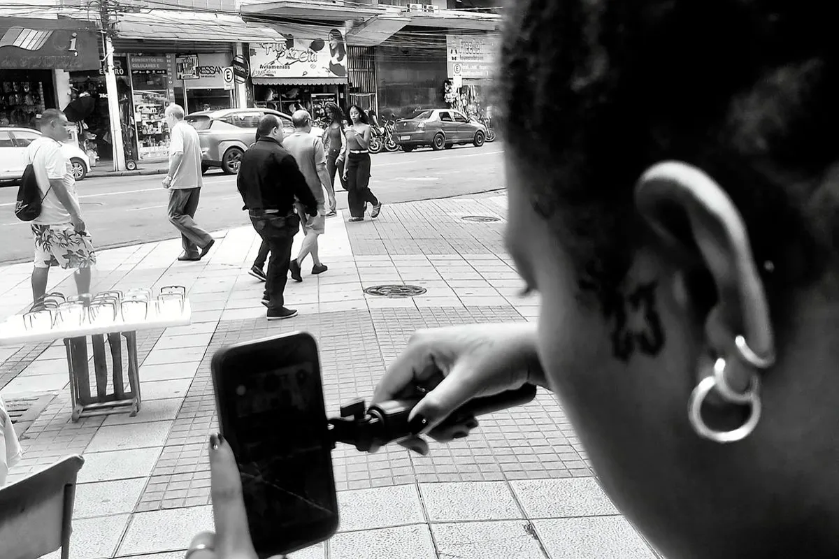 No Arquivo Correria, Élida de Lima Lincoln registra o que a cidade não vê 1 arquivo correria élida