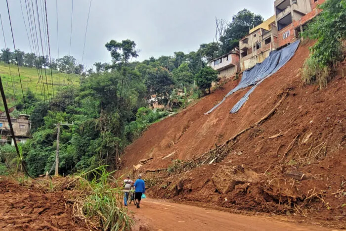 moradores demolicao graminha e cruzeiro do sul 2 leonardo costa