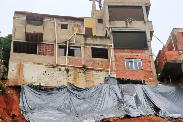 moradores demolicao graminha e cruzeiro do sul 3 leonardo costa