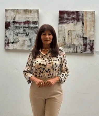 Heloisa Curzio 290426 Giglia COM CORTE