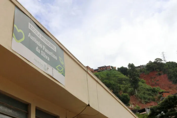 falta psicologos rede ensino foto felipe couri