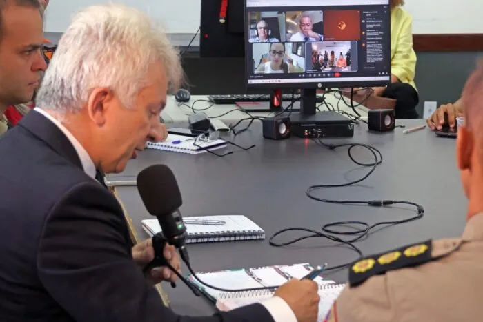 promotor reuniao gabinete