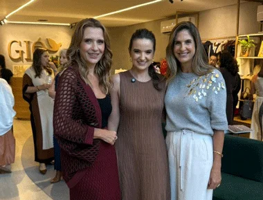 Coluna Cesar Romero – 13 de maio de 2026 4 Ana Paula Calixto Gio 120526 Giglia COM CORTE 1