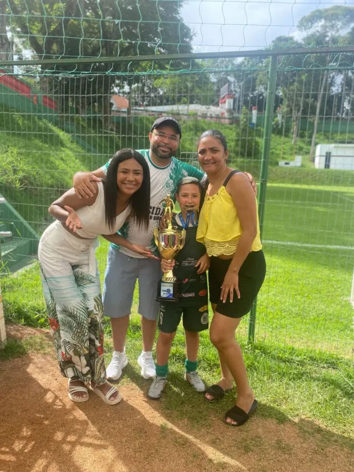 "Querido por todos": vítima das chuvas, "Tomatinho" deixa legado de alegria, amizade e amor no futebol de Juiz de Fora 6 tomatinho 4 foto arquivo pessoal
