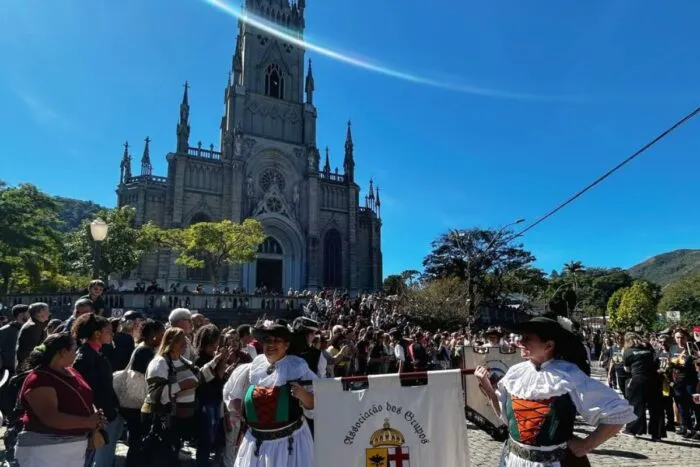 Bauernfest reúne gastronomia, cervejas e tradições alemãs em Petrópolis 1 bauernfest petropolis