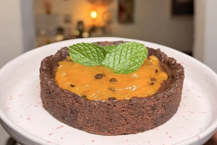 pé de cacau chocolate