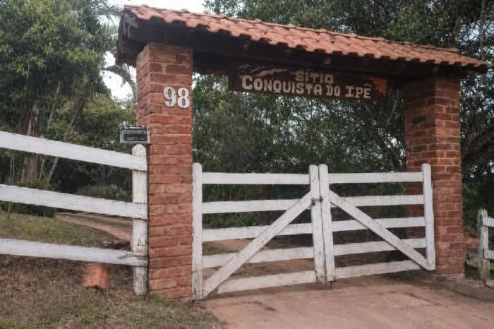 Leilão do Santander oferece sete imóveis em Minas, com duas casas na região 1 Leilão do Santander oferece sete imóveis em Minas, com duas casas na região