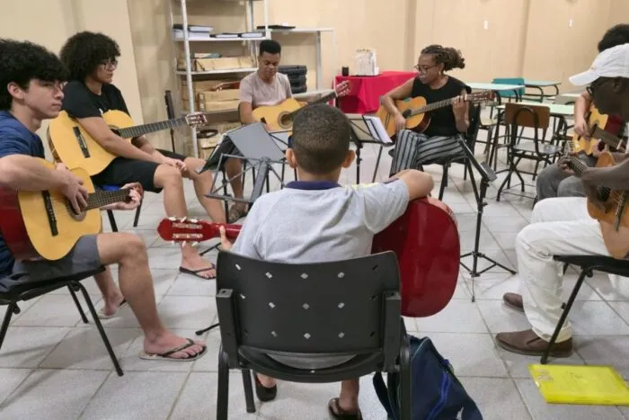 TrupEncanta celebra trajetória de 10 anos dedicada à transformação social por meio da cultura em Além Paraíba 4 trupencanta