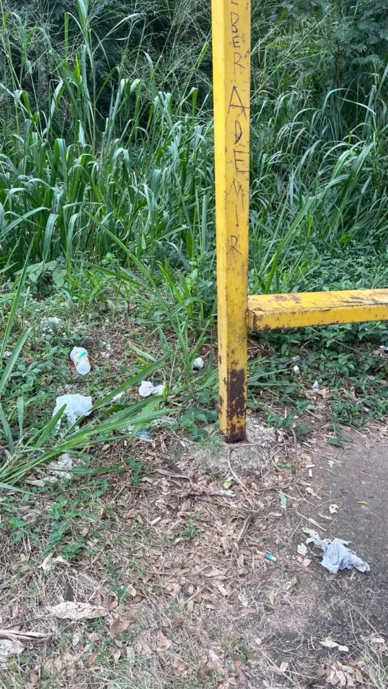 Ponto de ônibus no Graminha apresenta problemas de manutenção 1 WhatsApp Image 2026 07 06 at 12.29.14