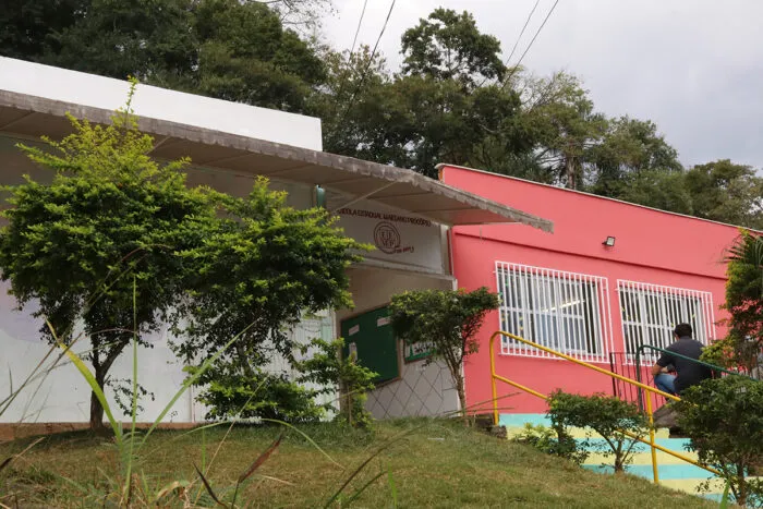 Escolas estaduais atingidas pelas chuvas recebem mais de R$ 5,5 milhões para reformas 2 escola mariano felipe couri